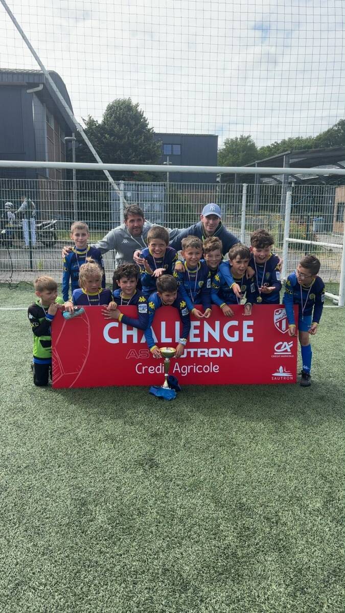 Victoire des U8-U9 au tournoi de Sautron 🟡🔵