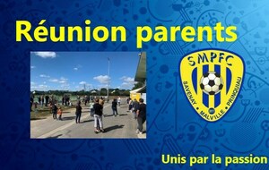 Pôle éveil réunion avec les parents