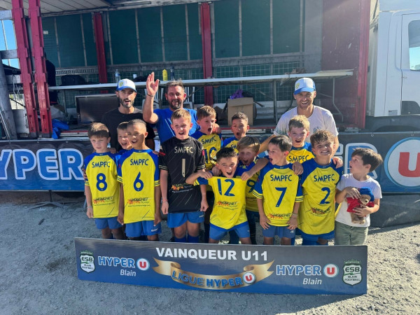Nos U11 remportent le tournoi de Blain 🟡🔵