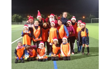 Un invité lors de la séance d'entrainement des U11 Féminine 