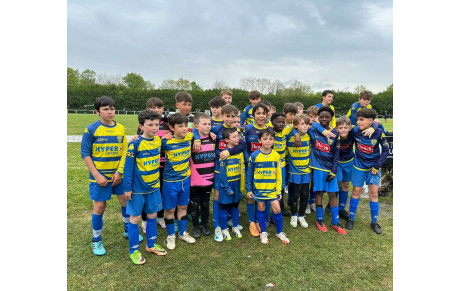 Une victoire dans le tournoi consolante et un bon moment club au tournoi de Notre-Dame-des-Landes 🟡🔵